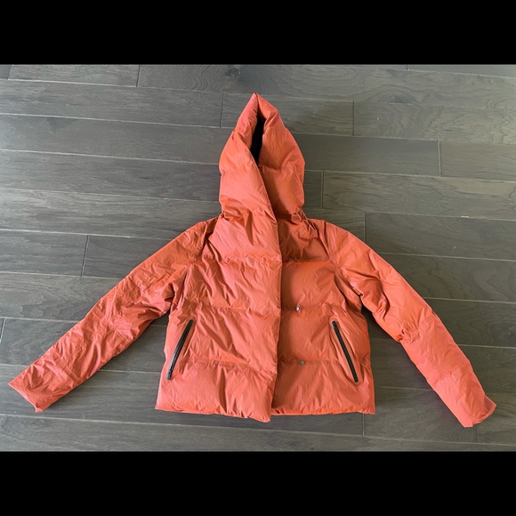 Lululemon cloudscape puffer jacket - Picture 10 of 10